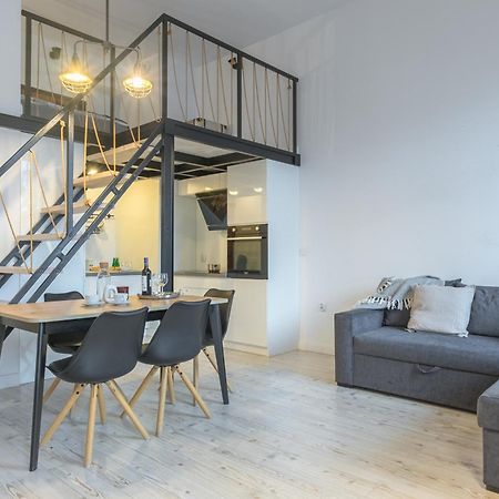 Apartament Z Antresola Nowa Papiernia ヴロツワフ エクステリア 写真
